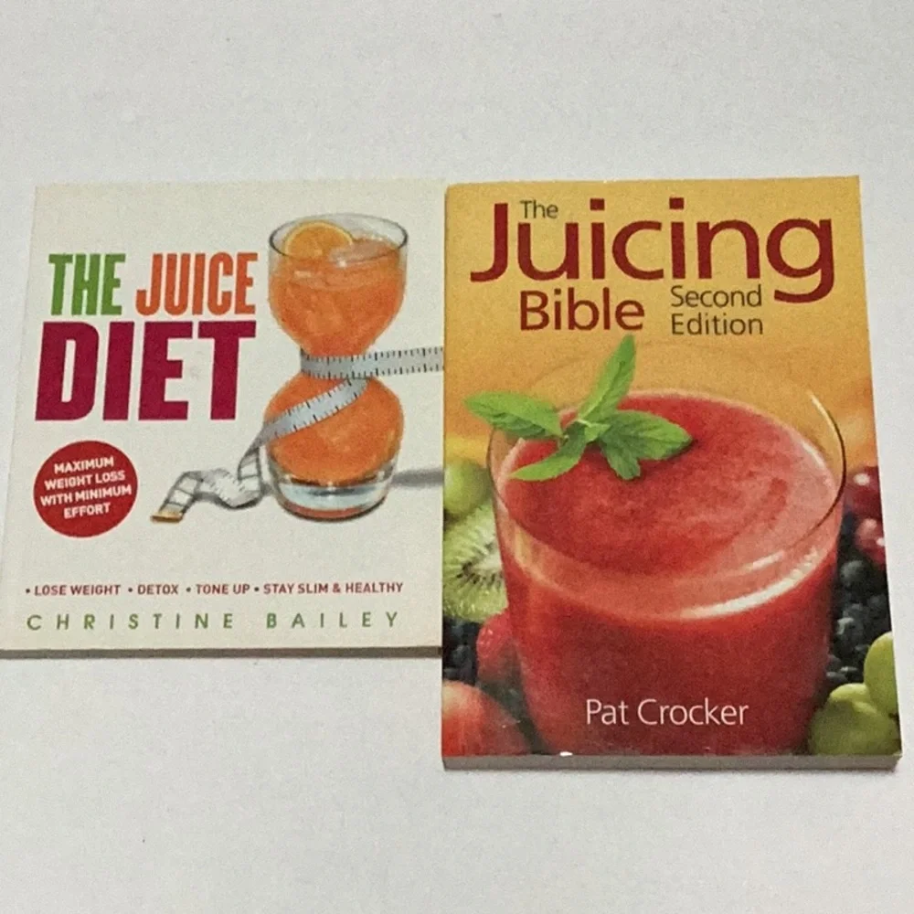 Set‎ of 2 Books Juicing/ Juice Diet Health & Wellness Natural Living Cookbooks